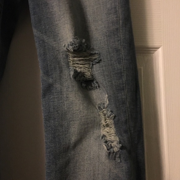 Judy Blue Destroyed Cuff Jean Size 25 - Picture 10 of 14